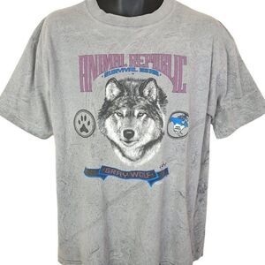 Gray Wolf T Shirt Vintage 90s Nature Animal Tee Survival Gear Made In USA Mens